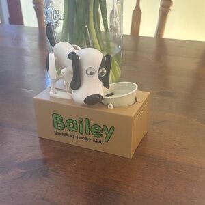 Bailey Money-Hungry Mutt Coin Bank